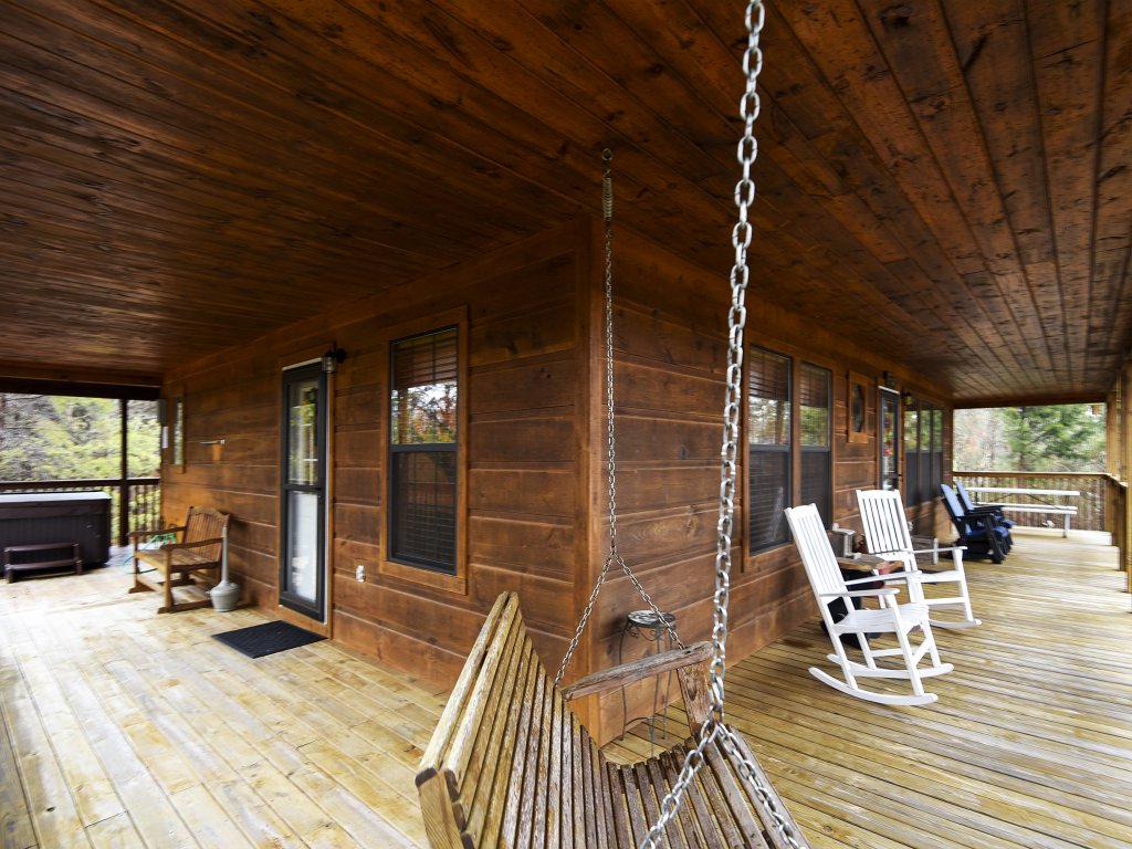 Inspiration Point Vacation Rental in Sevierville - RedAwning