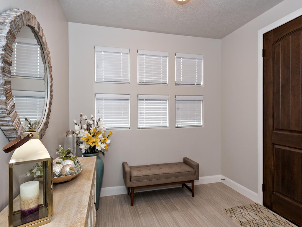 Red Rock Getaway Vacation Rental in St. George - RedAwning