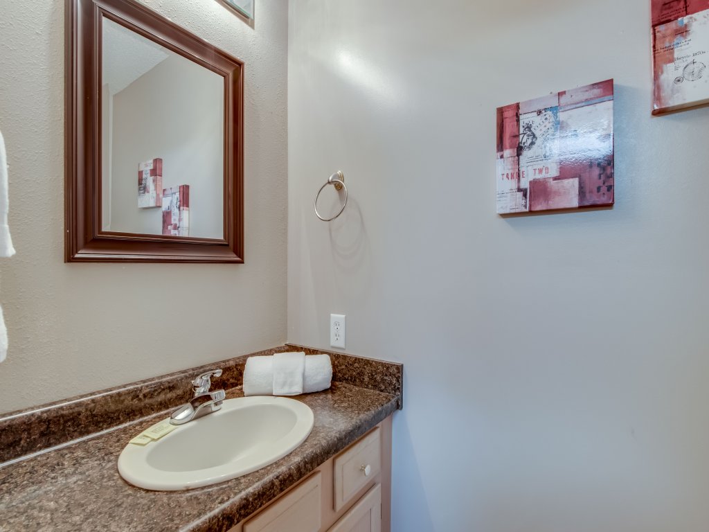 Summer Palace Vacation Rental in Gulf Shores - RedAwning