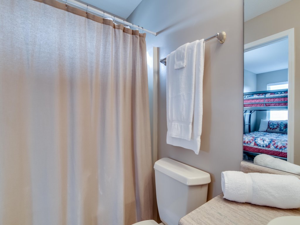 Summer Palace Vacation Rental in Gulf Shores - RedAwning