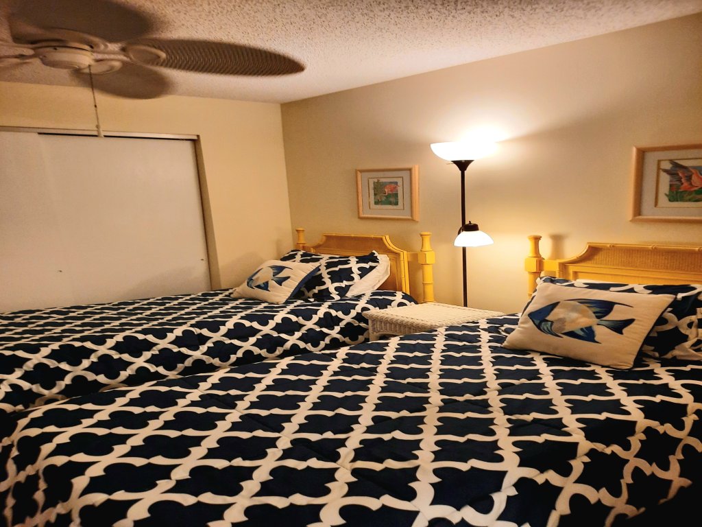 2716 GULF DRIVE UNIT 202 Vacation Rental in Holmes Beach - RedAwning