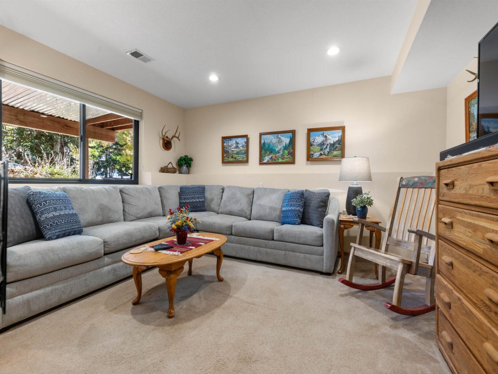 Mountainside 523 Vacation Rental in Colorado - RedAwning