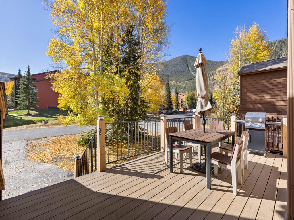 Mountainside 523 Vacation Rental in Colorado - RedAwning