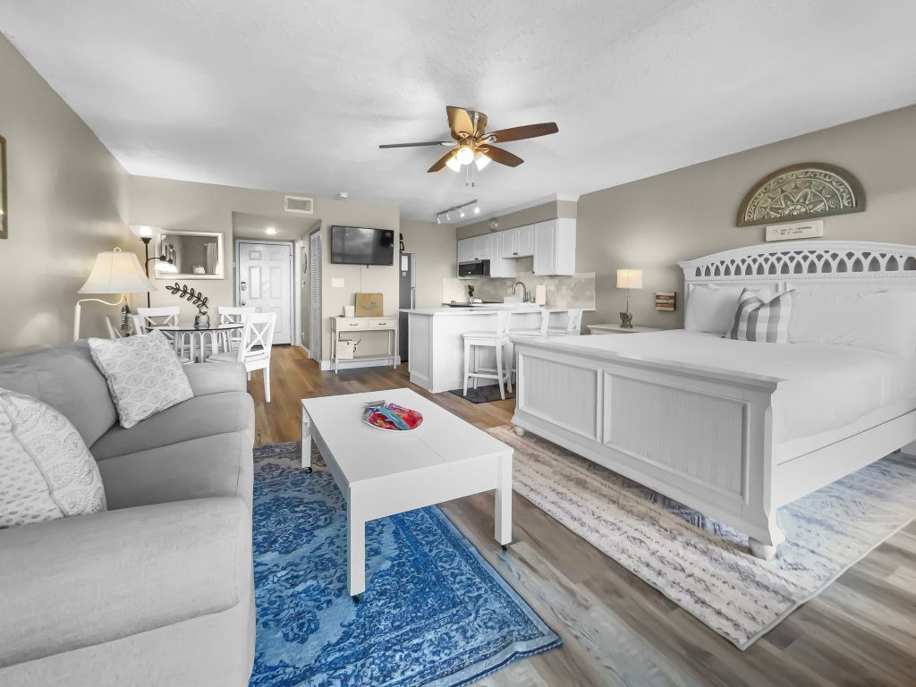 SummerSalt Vacation Rental in Seagrove Beach - RedAwning