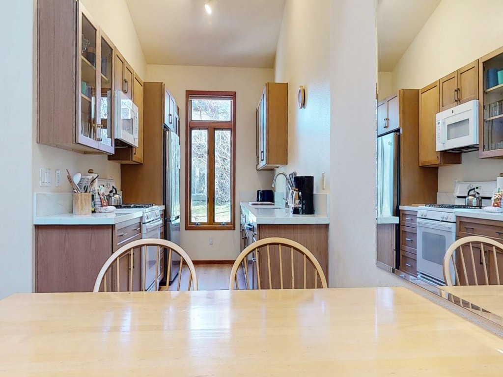 Snowcreek V 933 Bright and Spacious, Private BBQ, Washer Dryer, Pet-Friendly Vacation Rental in Mammoth Lakes - RedAwning