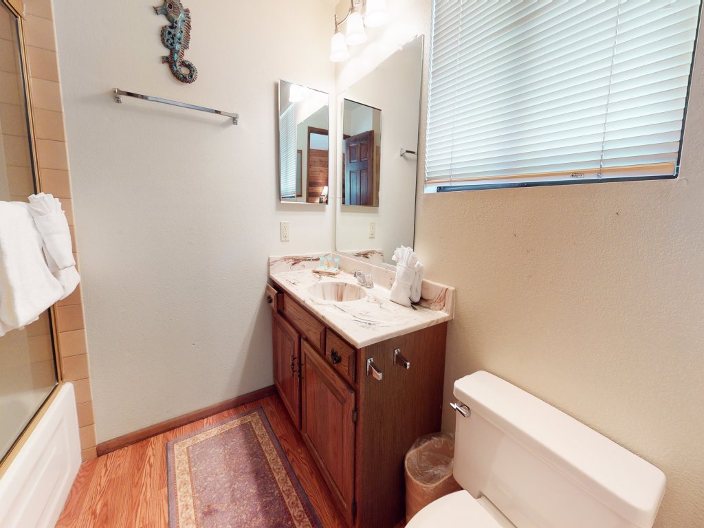 Snowflower 74 Spacious Condo with Great Complex Amenities, On The Shuttle Route Vacation Rental in Mammoth Lakes - RedAwning