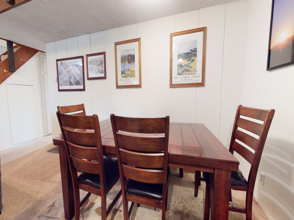 Sierra Manors 75 Cozy and Comfy Condo, On the Shuttle Route Vacation Rental in Mammoth Lakes - RedAwning