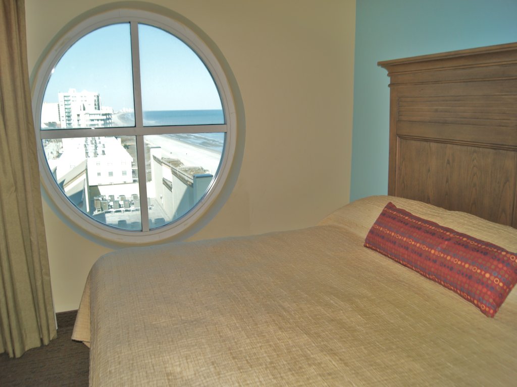 Seaside Resort 1003 Vacation Rental in North Myrtle Beach - RedAwning