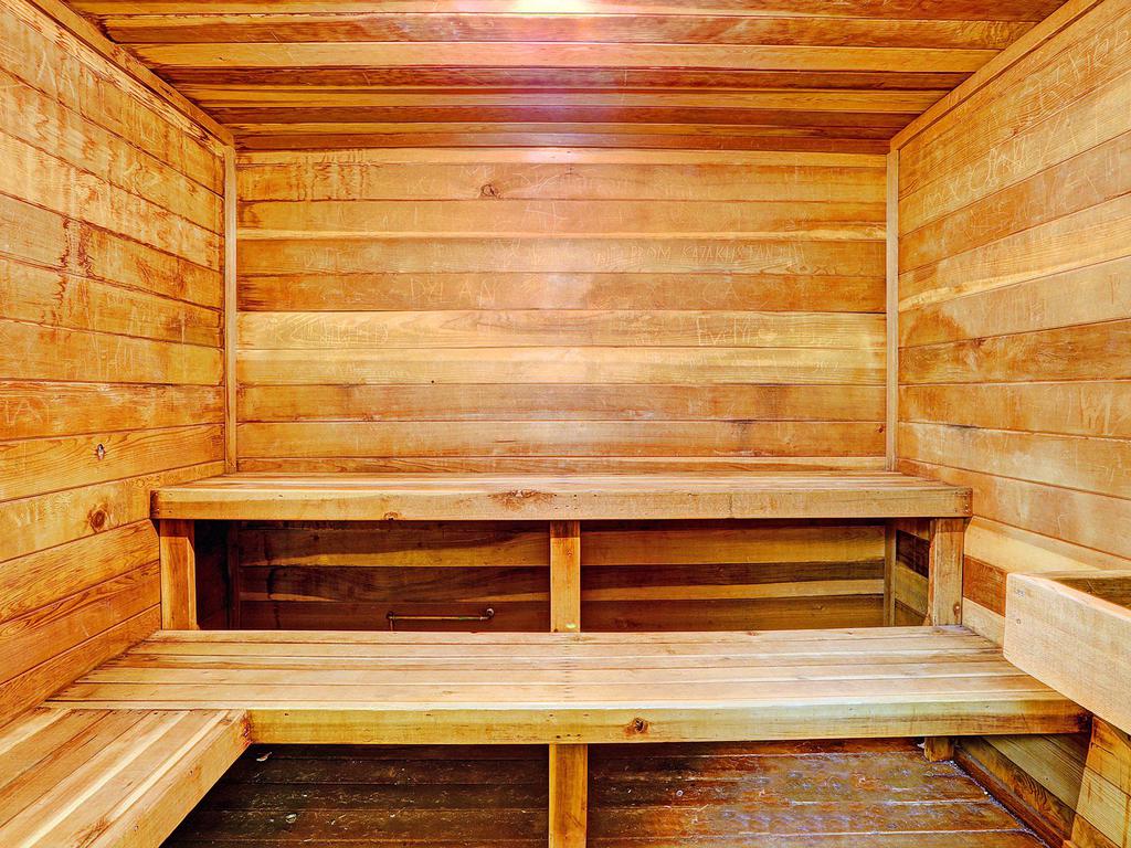 Ski and Racquet Club B106 Vacation Rental in Breckenridge - RedAwning