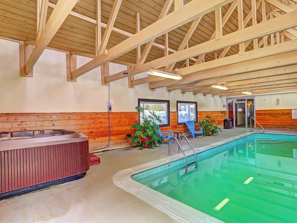 Ski and Racquet Club B106 Vacation Rental in Breckenridge - RedAwning