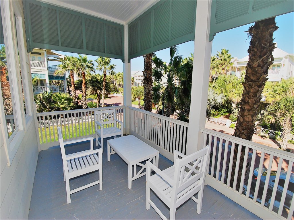 Bella Casa - Private House with Hot Tub Vacation Rental in South Padre Island - RedAwning