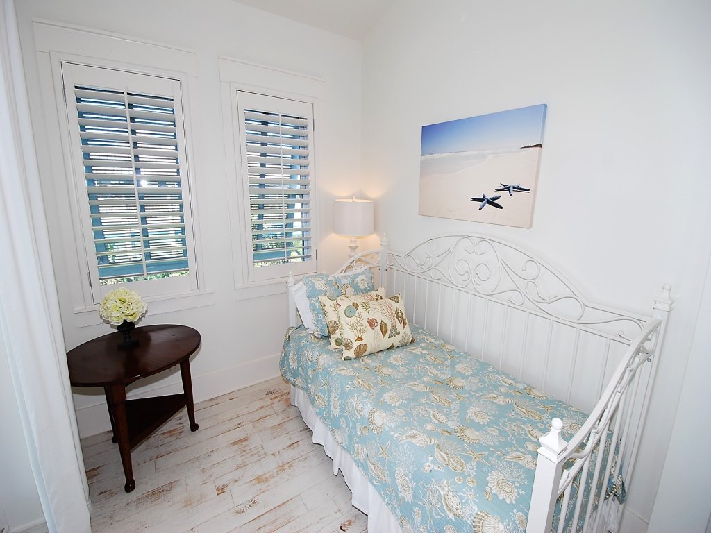Bella Casa - Private House with Hot Tub Vacation Rental in South Padre Island - RedAwning