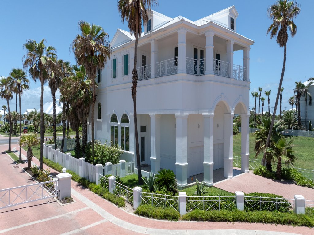 Casa De Haralambos - Private Home just steps from beach access Vacation Rental in South Padre Island - RedAwning