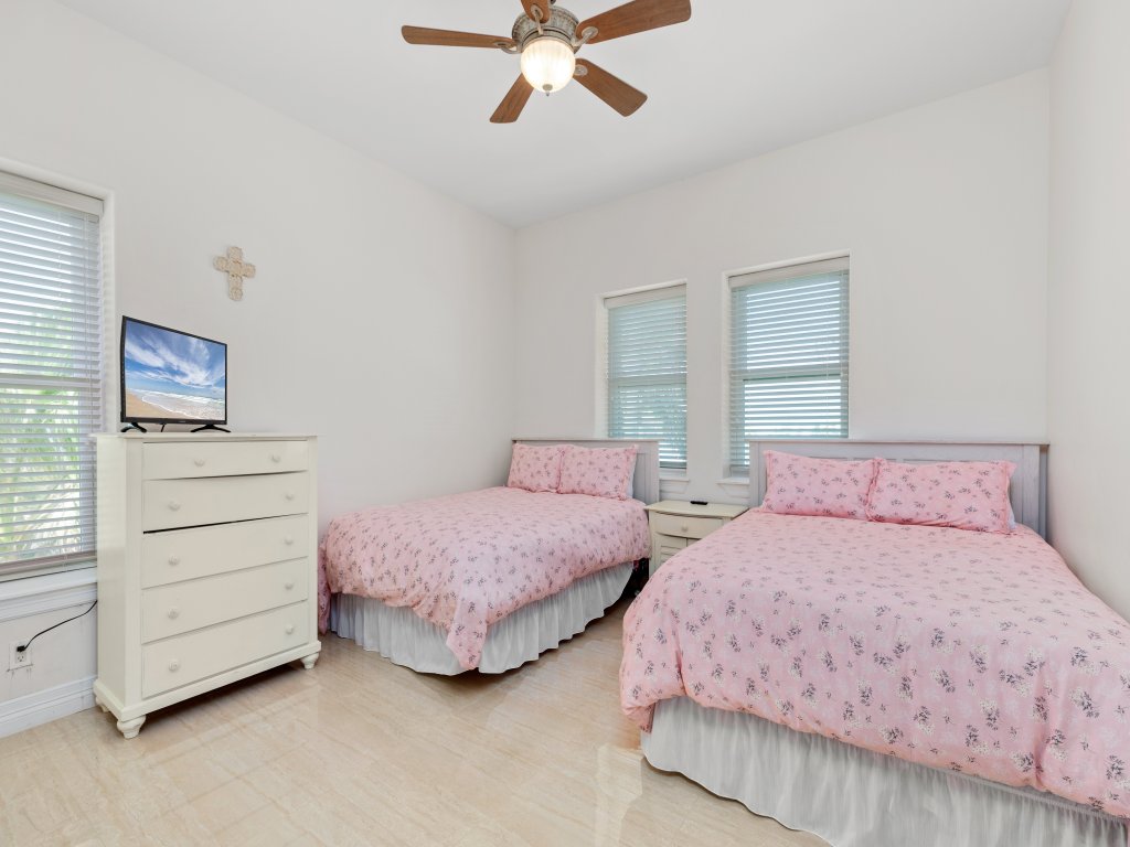 Casa De Haralambos - Private Home just steps from beach access Vacation Rental in South Padre Island - RedAwning