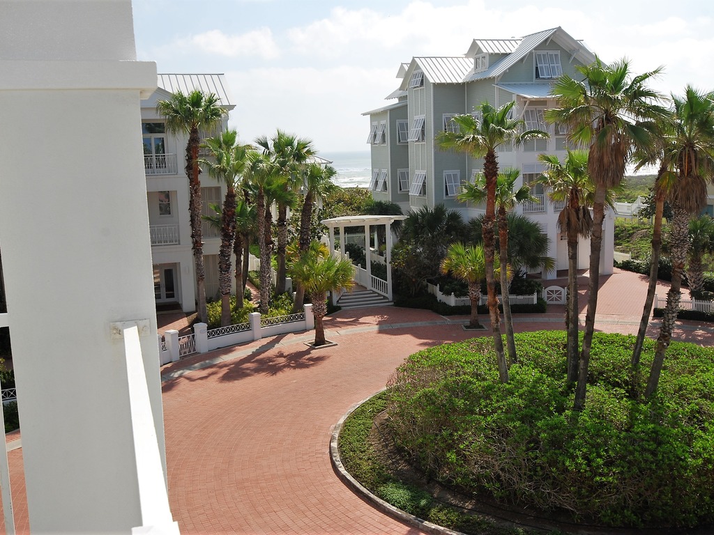 Casa De Haralambos - Private Home just steps from beach access Vacation Rental in South Padre Island - RedAwning