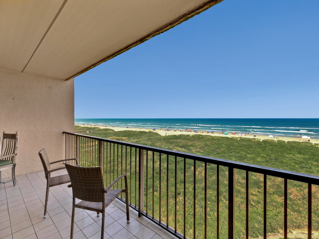Beach House II Condo Unit #401 Vacation Rental in South Padre Island - RedAwning
