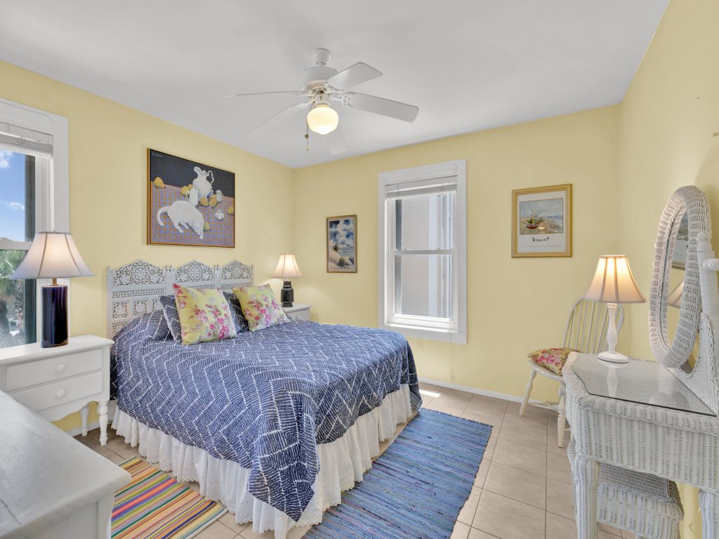 Beach House II Condo Unit #401 Vacation Rental in South Padre Island - RedAwning