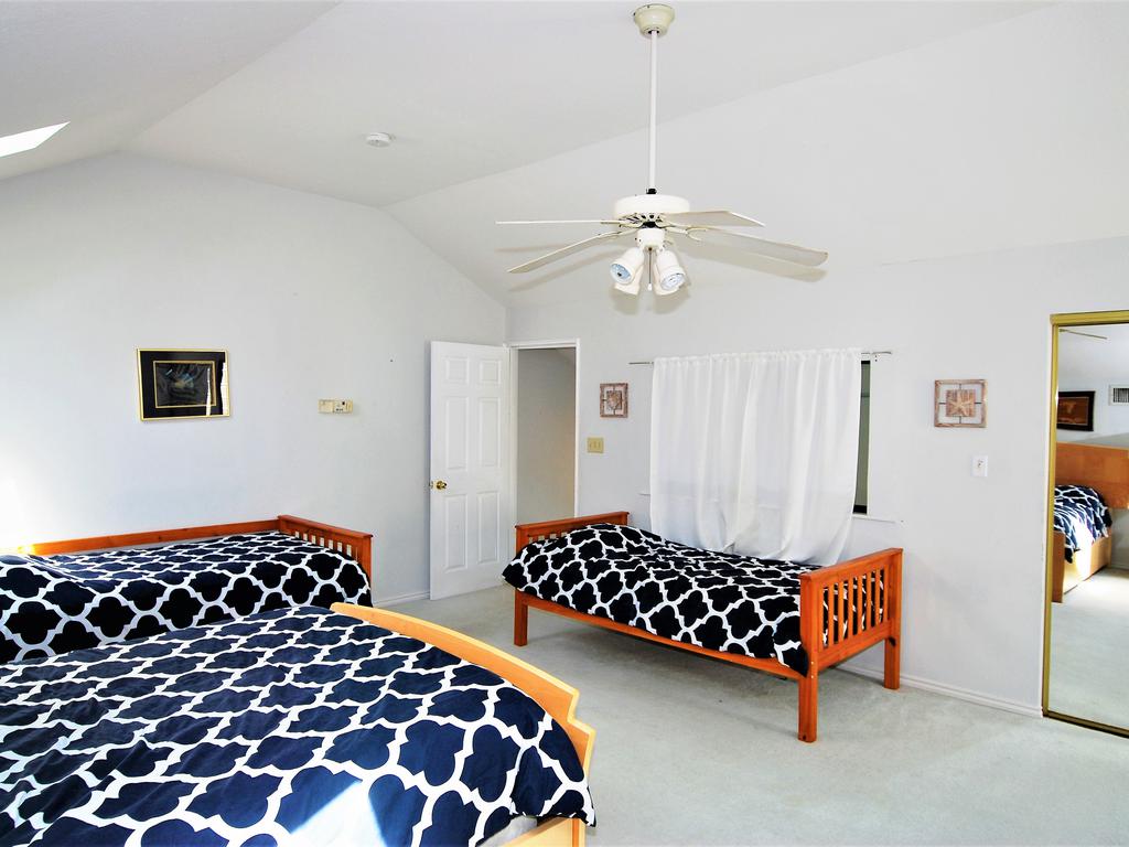 108 W. Morningside Townhouse Vacation Rental in South Padre Island - RedAwning