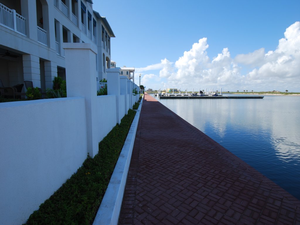 Kokopelli Townhouse - Bay front / Marina front Vacation Rental in South Padre Island - RedAwning