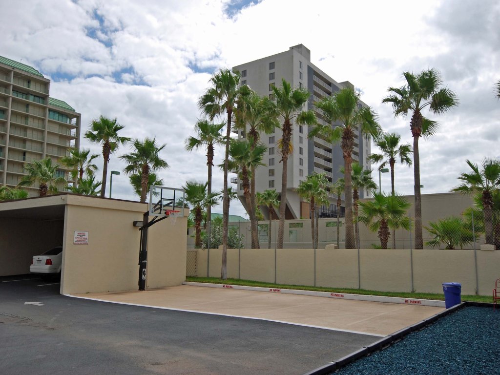 Summit Condo Unit #202 Vacation Rental in South Padre Island - RedAwning