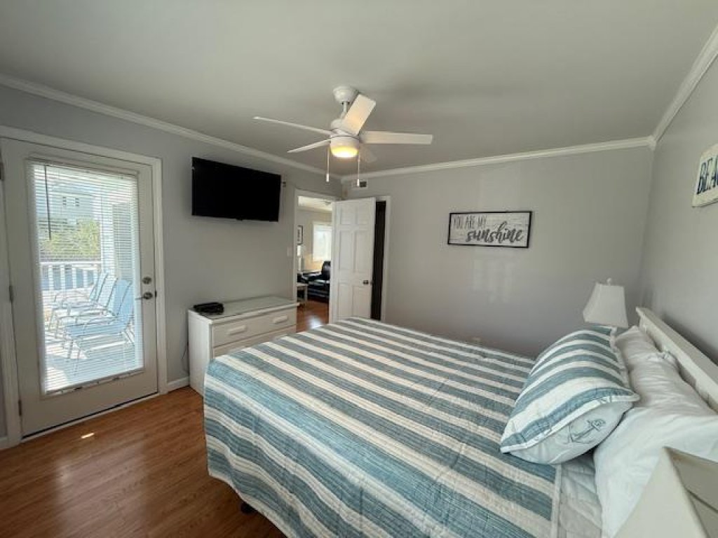 Sandy Shores I 101 Vacation Rental in Garden City - RedAwning