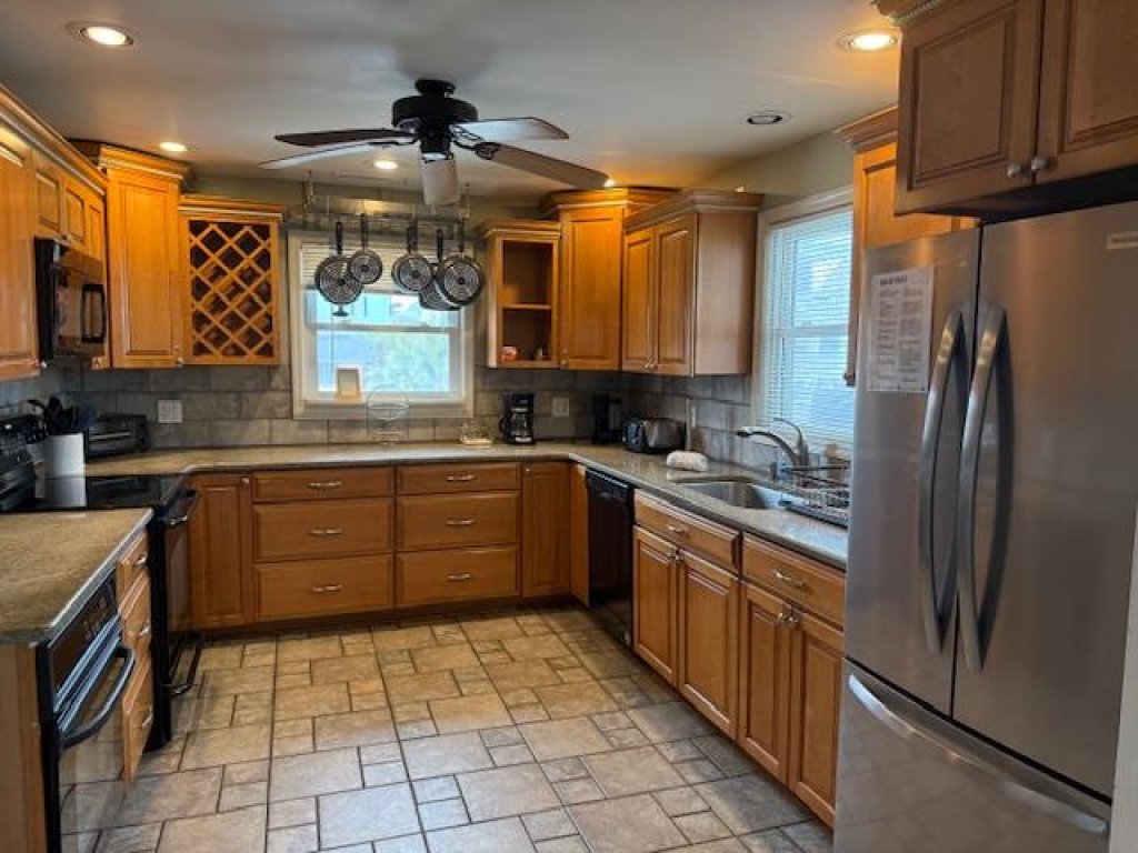 The Ocean House Vacation Rental in South Carolina - RedAwning