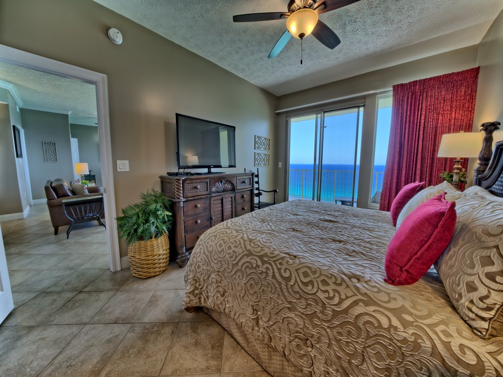 Unit 1805 Vacation Rental in Panama City Beach - RedAwning