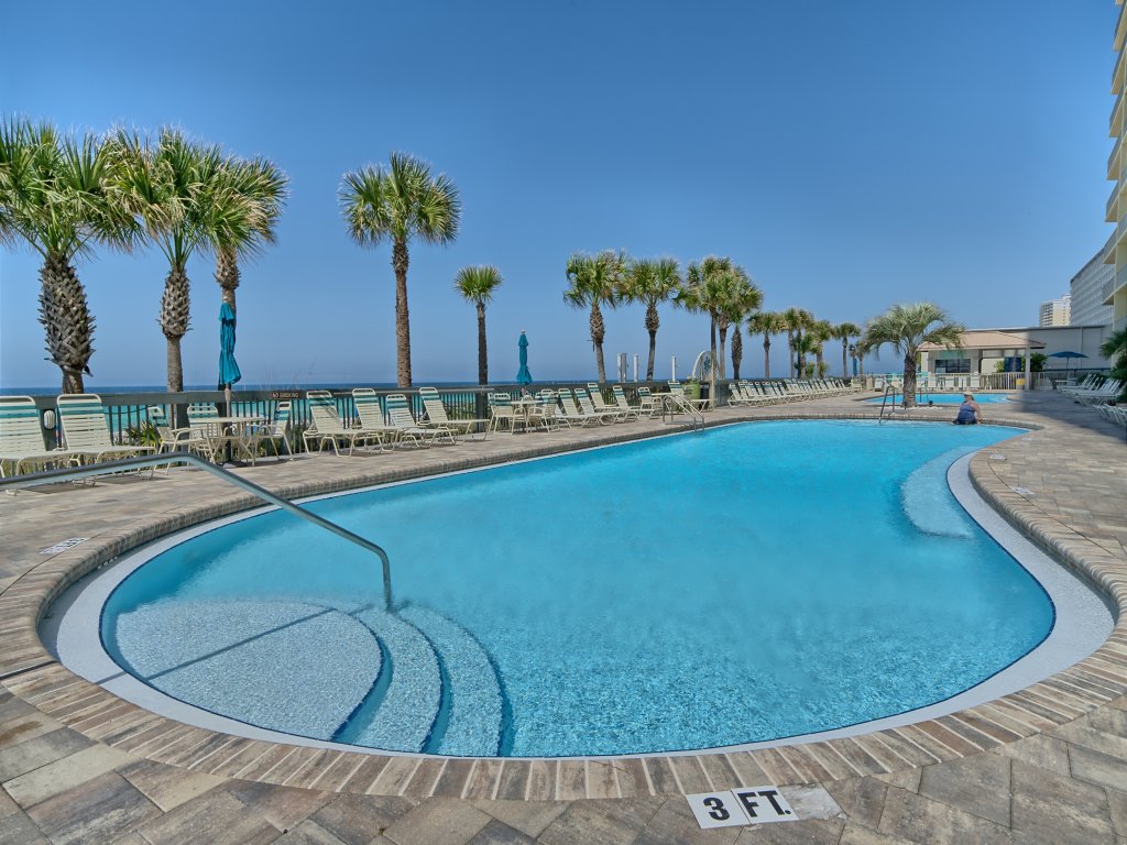 Unit 1805 Vacation Rental in Panama City Beach - RedAwning