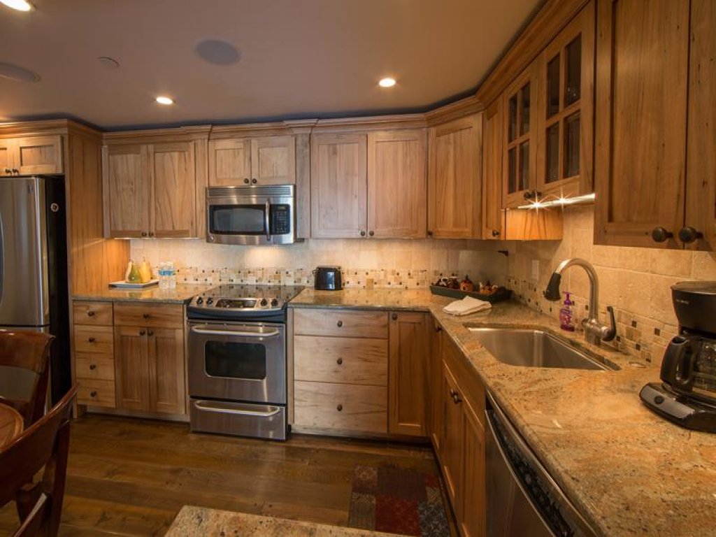 Condo with Onsite Pool & Hot Tub, Free WiFi & Garage Parking Vacation Rental in Vail - RedAwning