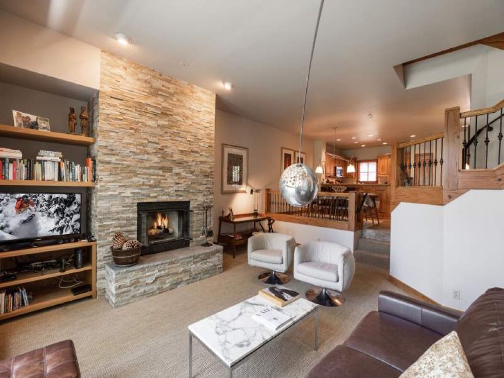 Ski-in Ski-out Townhome in Beaver Creek Vacation Rental in Beaver Creek - RedAwning