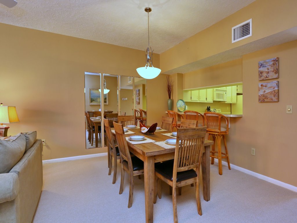 Playa Encantada 214 Vacation Rental in Holmes Beach - RedAwning