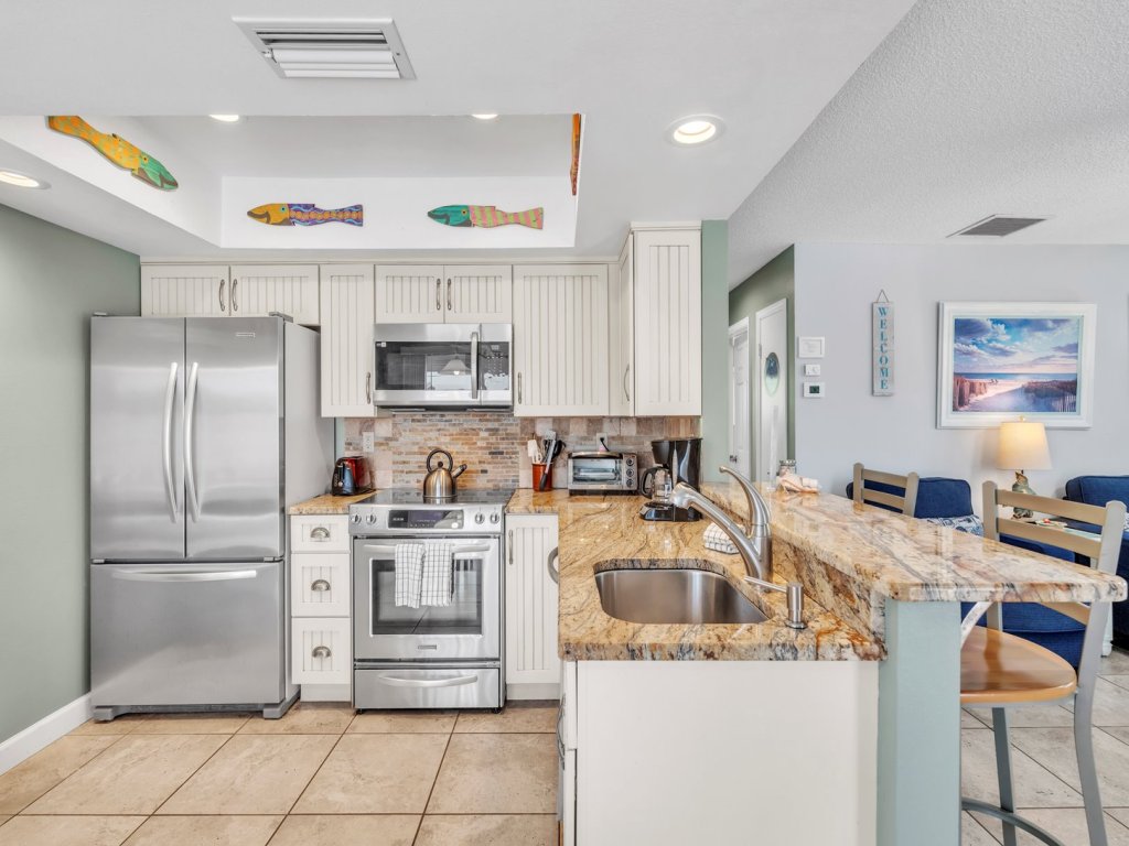 The Villas 2B Vacation Rental in Holmes Beach - RedAwning