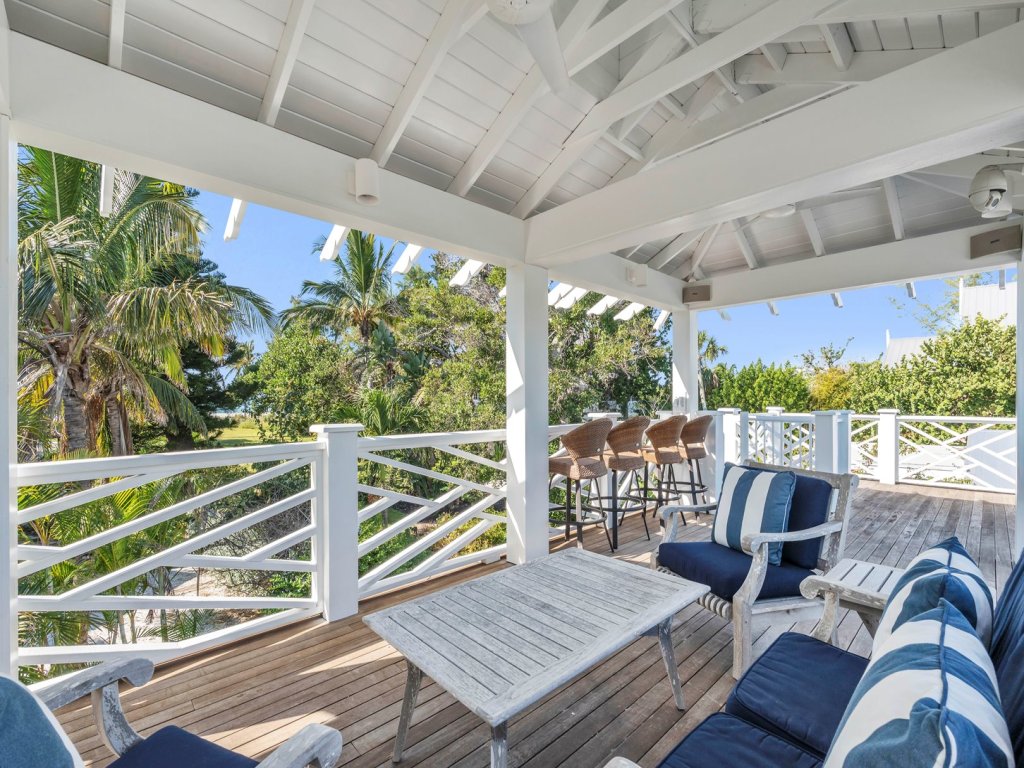 The Lady Fish Vacation Rental in Anna Maria - RedAwning
