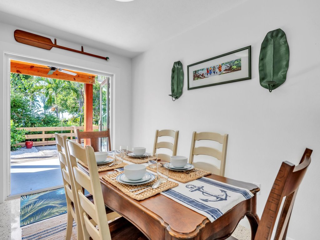 The Lady Fish Vacation Rental in Anna Maria - RedAwning