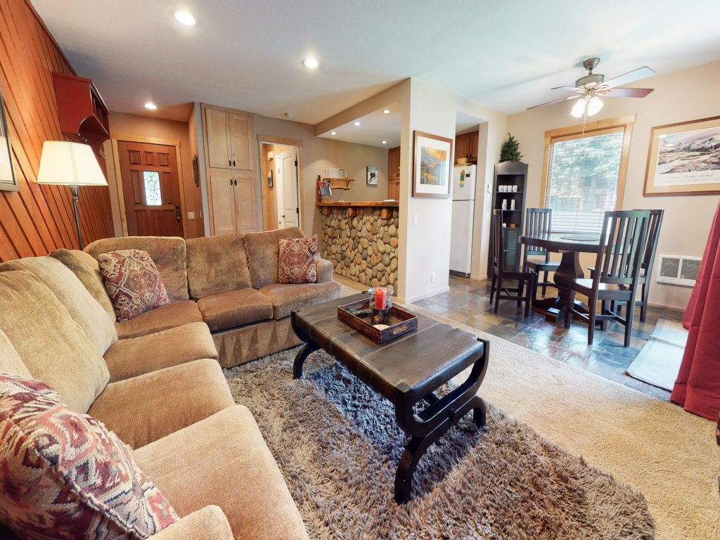 Snowcreek II 247 Pet-Friendly, Cozy, On the Snowcreek Meadow Vacation Rental in Mammoth Lakes - RedAwning