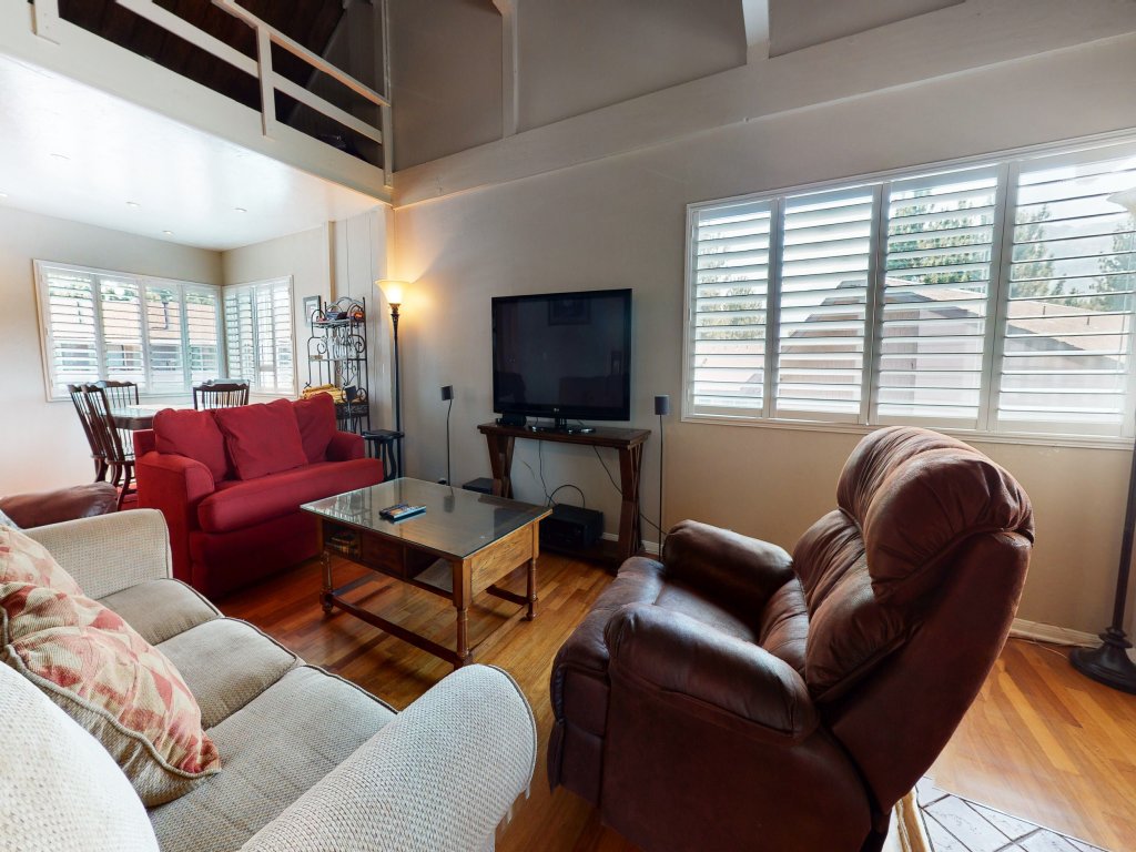 Sierra Manors 8 Pet-Friendly, Short Walk to the Shuttle, Spacious, Centrally Located Vacation Rental in Mammoth Lakes - RedAwning