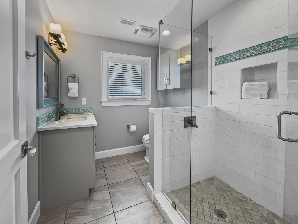 Nifty Shades of Gray Vacation Rental in Inlet Beach - RedAwning