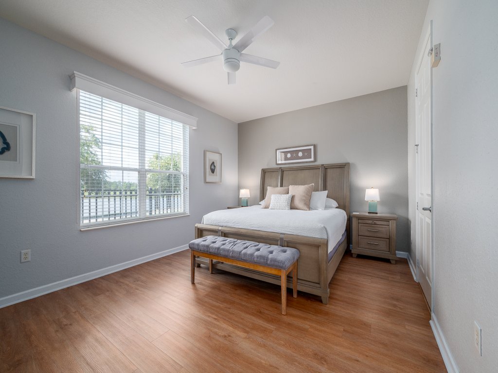 Casa Lucia Lakeview At Vista Cay close to all major attractions  Vacation Rental in Orlando - RedAwning