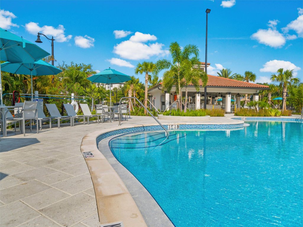 Casa Lucia Lakeview At Vista Cay close to all major attractions  Vacation Rental in Orlando - RedAwning