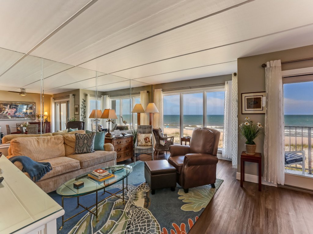 Beach Condo with Spectacular Panoramic Oceanfront Views Free WiFi Vacation Rental in Fernandina Beach - RedAwning