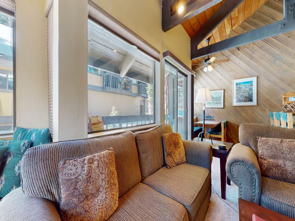 Bigwood 62 Quiet and Cozy in Forest Setting, with Garage Parking Vacation Rental in Mammoth Lakes - RedAwning