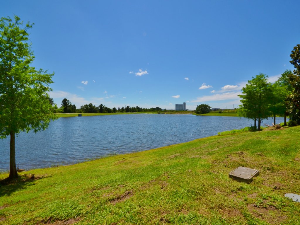 Casa Bella Townhome Vacation Rental in Orlando - RedAwning