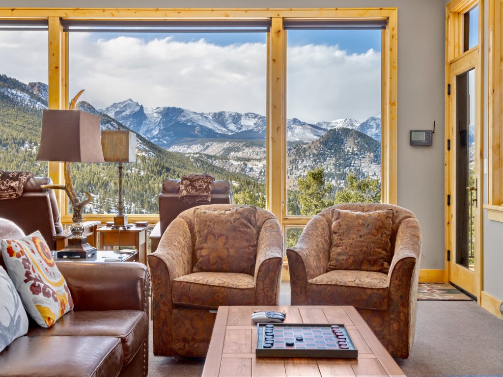 Snowdrift Lodge Vacation Home at Windcliff Vacation Rental in Estes Park - RedAwning