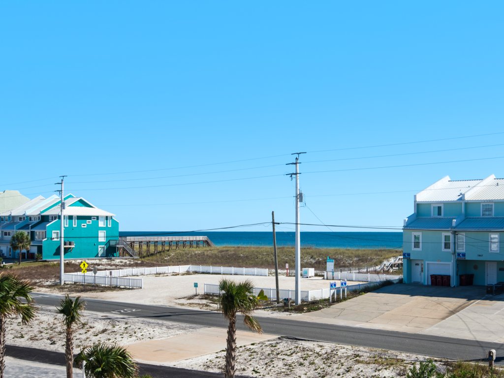Pelican Point Vacation Rental in Navarre Beach - RedAwning