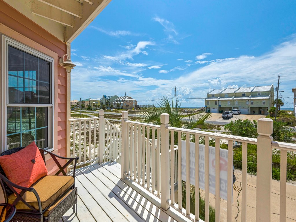 Sea La Vie Vacation Rental in Navarre Beach - RedAwning