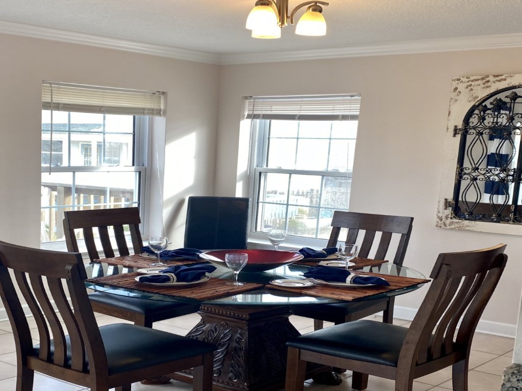 Sea La Vie Vacation Rental in Navarre Beach - RedAwning