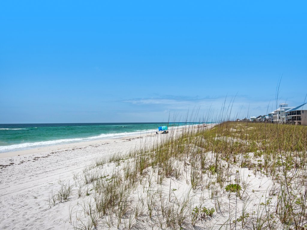 Sea Side Villa Vacation Rental in Navarre Beach - RedAwning