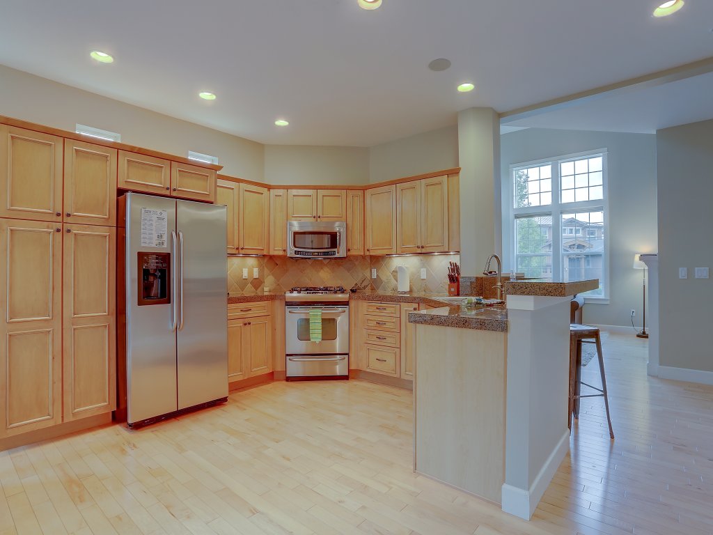 Vantage Point Vacation Rental in Bend - RedAwning