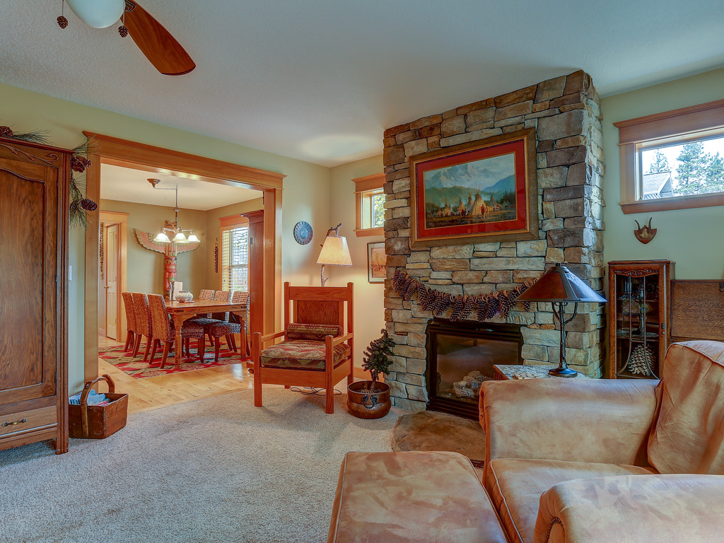 Wanderlust Elegant Townhome includes Rustic Stone Fireplace Vacation Rental in Hood River - RedAwning