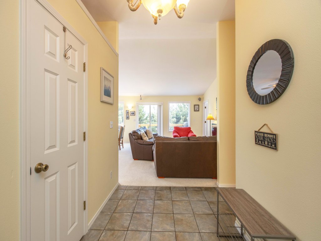 River Ranch Vacation Rental in Hood River - RedAwning